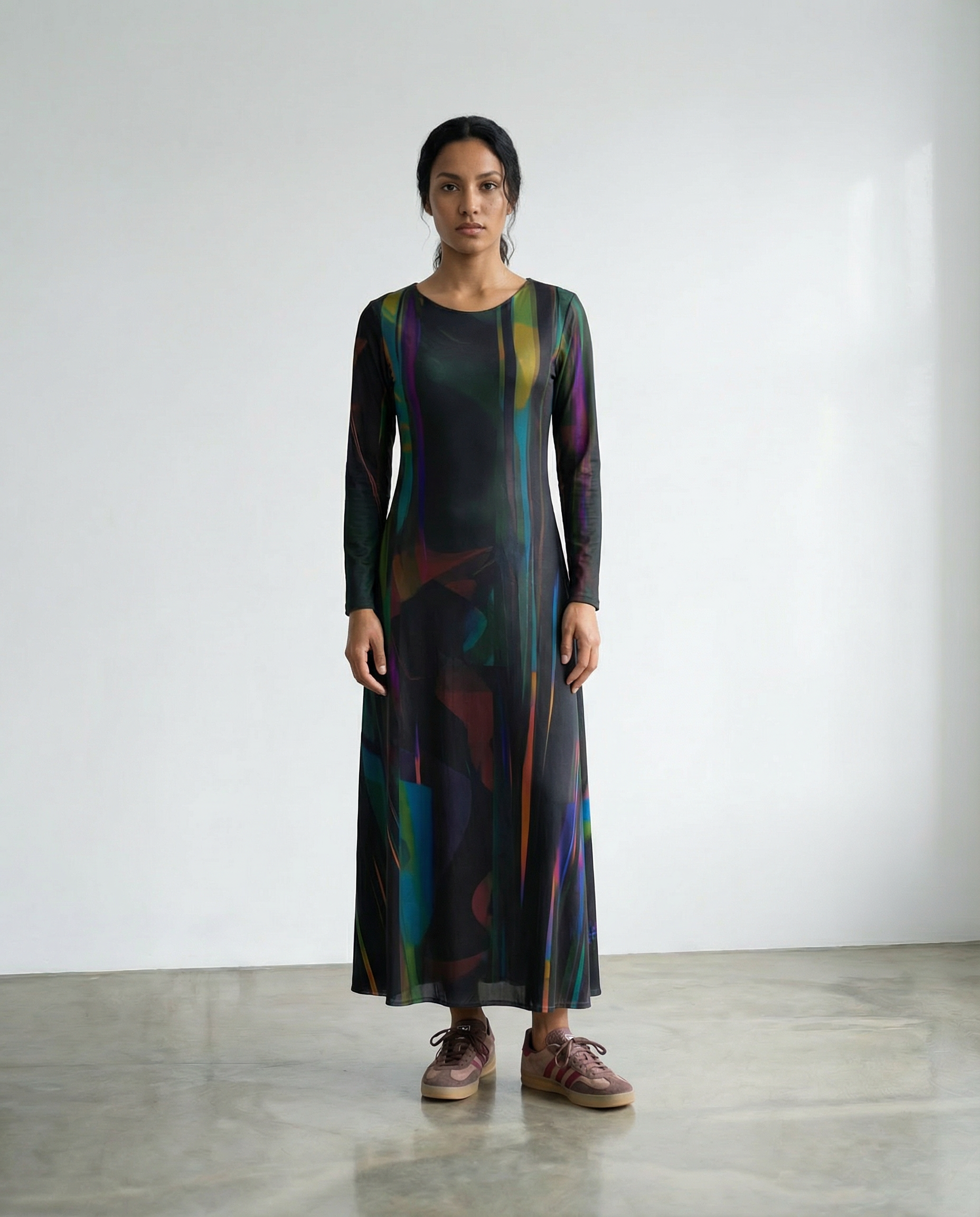 Vestido jersey estampado Corteza Ana Basanta diseño de autor uruguayo. frente